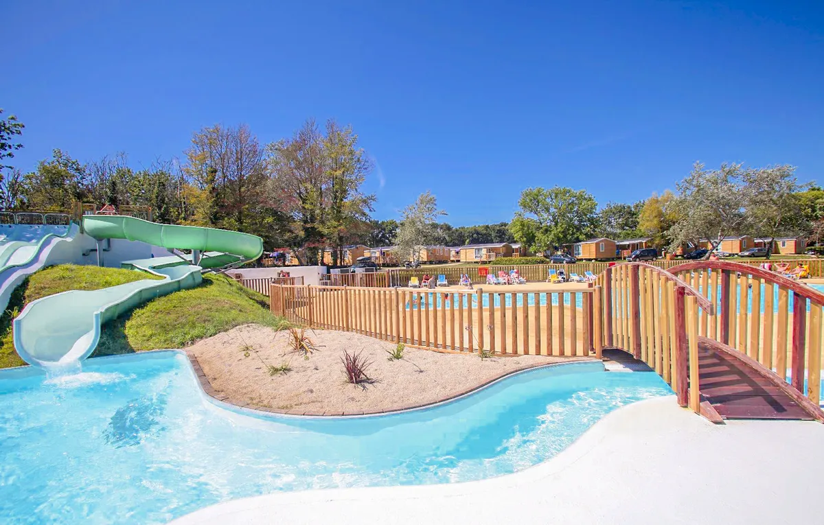 piscine famille fouesnant
