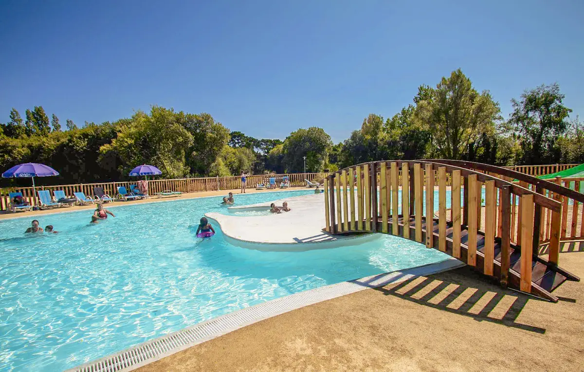 piscine camping fouesnant 1